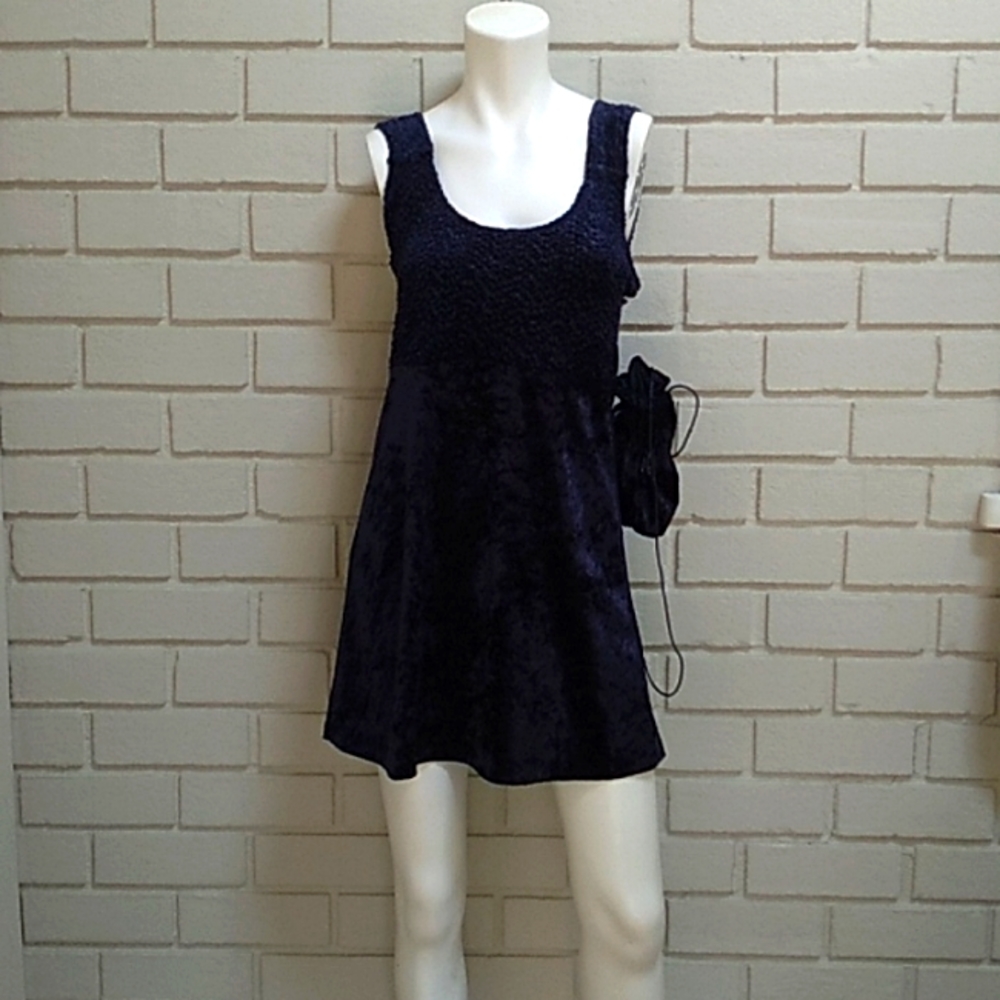 Frederick's Of Hollywood Blue Crushed Velvet & Matching Bag. Size Medium. NWOT